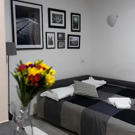 アパート Donna Chiara House - Toledo ナポリ